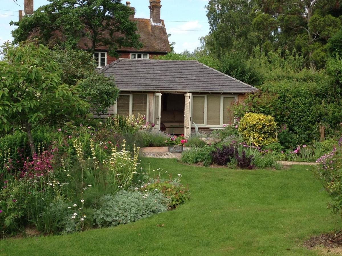 Thatched Cottage B&B Hever Exterior foto